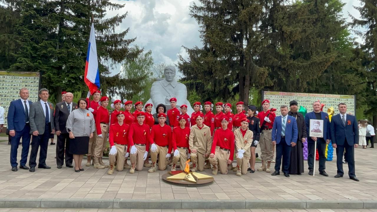 Андрей Кудинов в Спасском районе принял участие в торжественных мероприятиях посвященных 80-летию Победы в Великой Отечественной войне Андрей Кудинов в Спасском районе принял участие в торжественных мероприятиях посвященных 80-летию Победы в Великой Отечественной войне