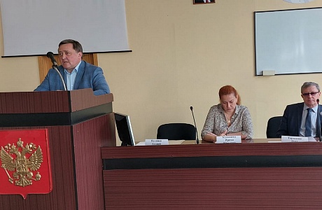Министр государственного имущества Пензенской области Андрей Кудинов провел встречу со студентами факультета "Управление территориями" Пензенского государственного университета архитектуры и градостроительства Министр государственного имущества Пензенской области Андрей Кудинов провел встречу со студентами факультета "Управление территориями" Пензенского государственного университета архитектуры и градостроительства