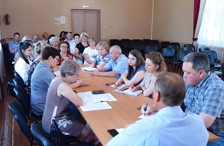 В Спасском районе состоялось внеочередное заседание межведомственной комиссии по вопросу выработки и принятия мер по улучшению ситуации со смертностью населения в Спасском районе Пензенской области В Спасском районе состоялось внеочередное заседание межведомственной комиссии по вопросу выработки и принятия мер по улучшению ситуации со смертностью населения в Спасском районе Пензенской области